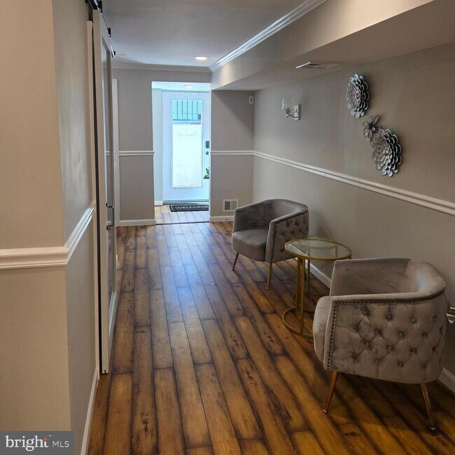 Foto del edificio - 3 Hillfield Ave