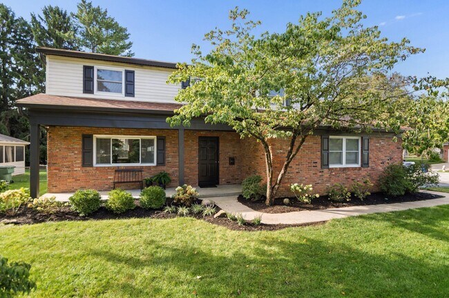 Building Photo - 1701 Moreland Dr
