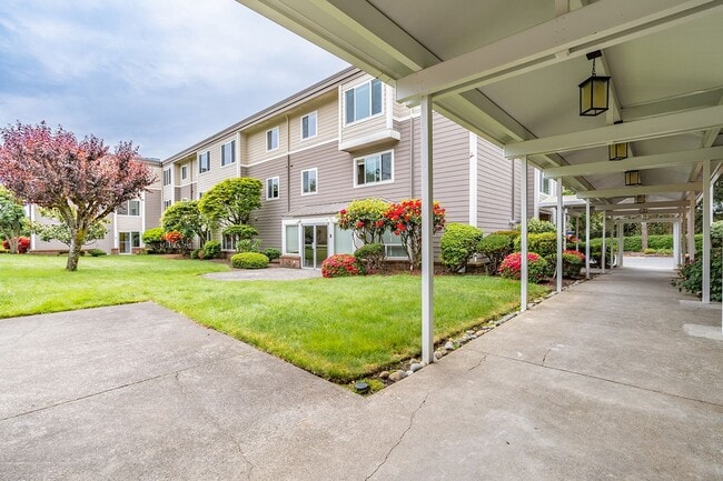 Foto del edificio - Crossroads Garden Apartments