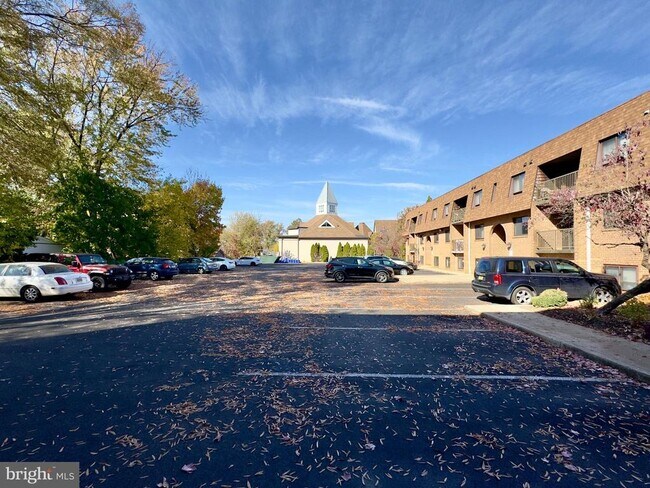 Foto del edificio - 316 White Horse Pike