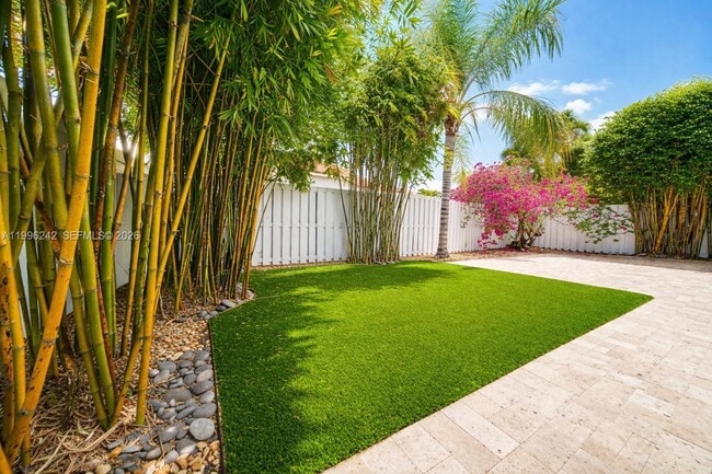 Photo - Tanglewood Circle, Weston, FL 33327 - 4 BR 2.5 BA single-family home