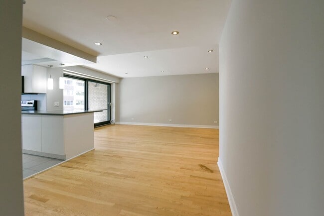 Photo du bâtiment - 3435 Rue Drummond