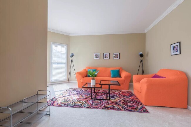 Foto del edificio - 1702 Clay Brooke Ct SE