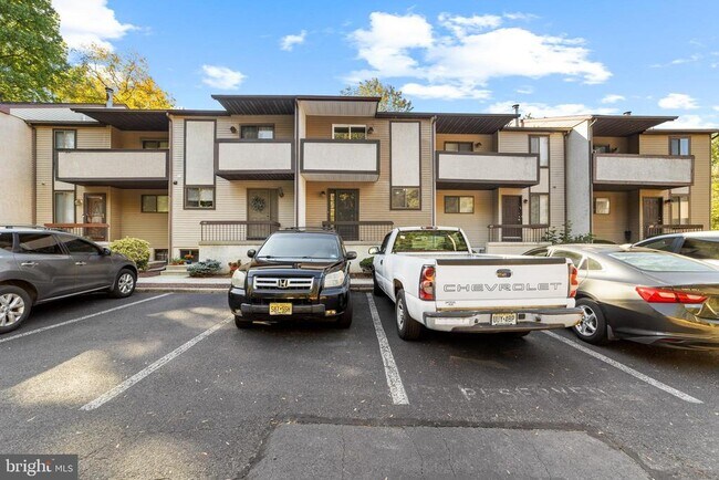 Building Photo - 47 Mara Ct