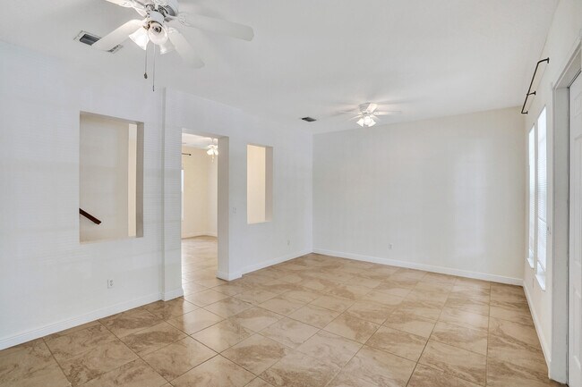 Foto del edificio - 8308 NW 9th Ave