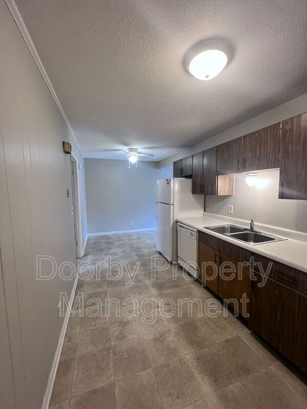 Foto del edificio - 4296 Brynewood Terrace