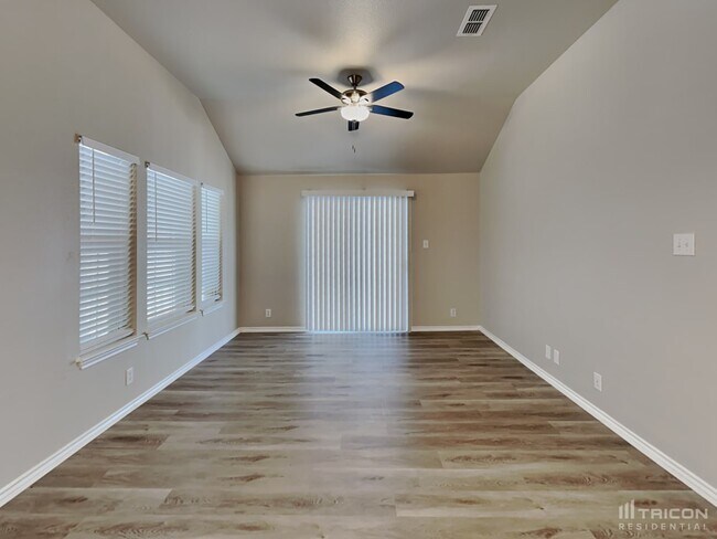 Building Photo - 1719 Joy Spring