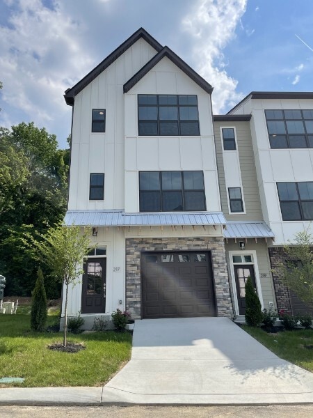 Photo - 217 Stonecrest Dr Townhome