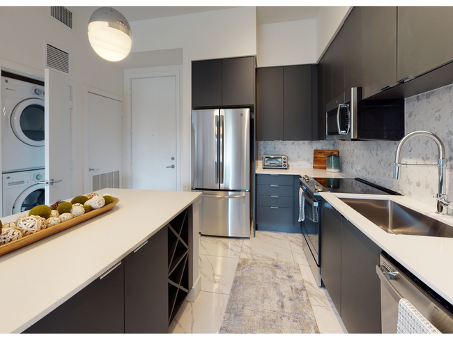 ParkWest_interior_kitchen_matterport - AMLI Park West