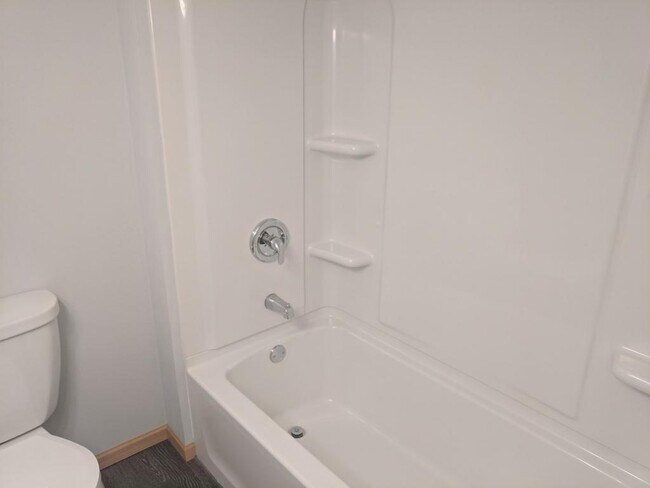 Foto del edificio - 122 W Cedar Street A