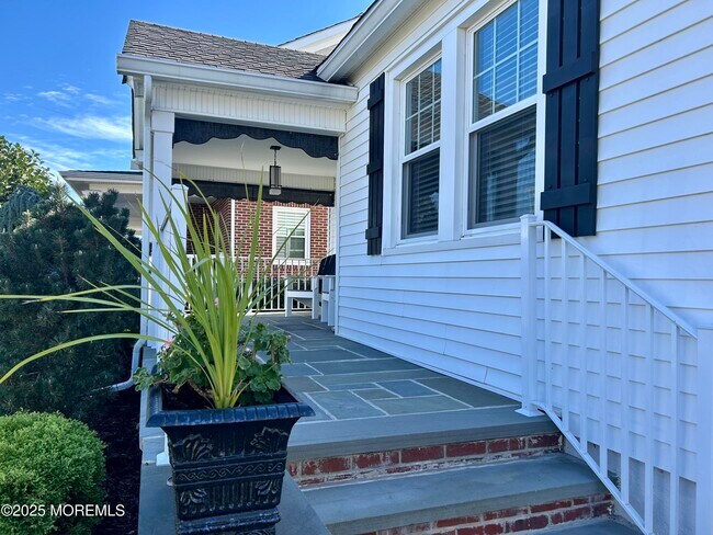 Foto del edificio - 303 Evergreen Ave