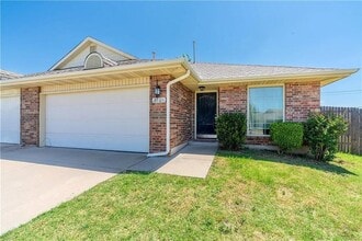 Building Photo - 3600 Janus