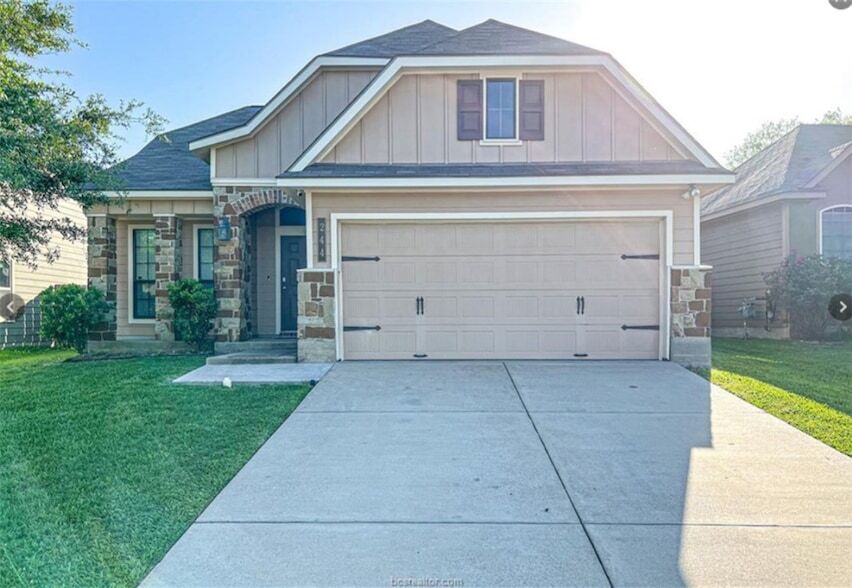 Foto principal - 244 Fieldstone Pl