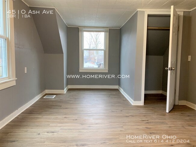 Building Photo - Check out this nice 3 BD/1 BA home!