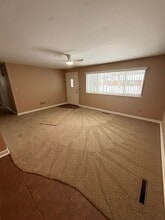 Building Photo - 2076 Terrylynn Ave