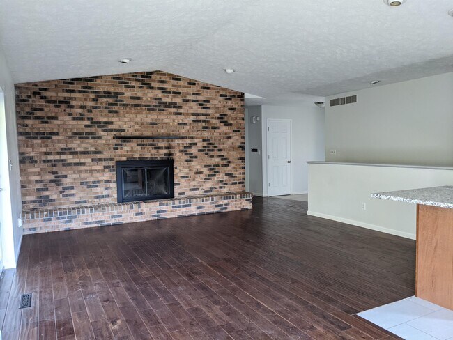 Foto del edificio - 4124 Martina Dr