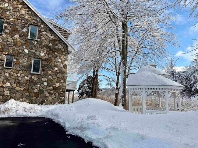 Building Photo - 51 Depot Rd