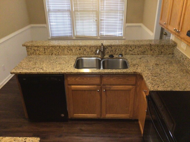 Foto del edificio - 4802 Crofton Springs Ct
