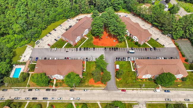 Foto del edificio - Devonshire Village