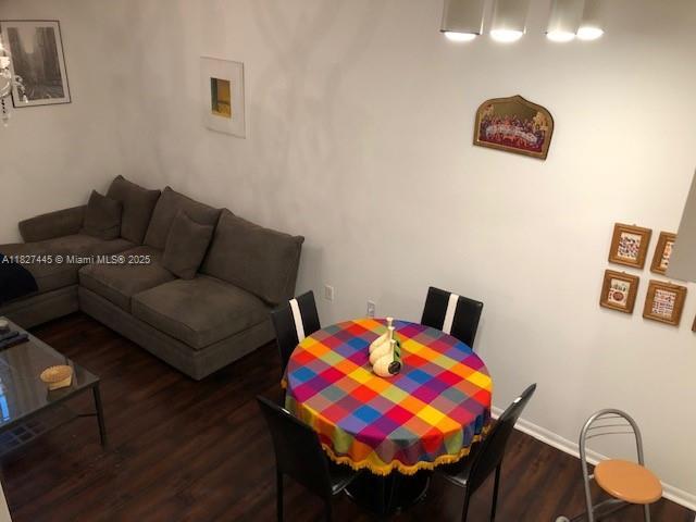Foto del edificio - 2965 NE 185th St