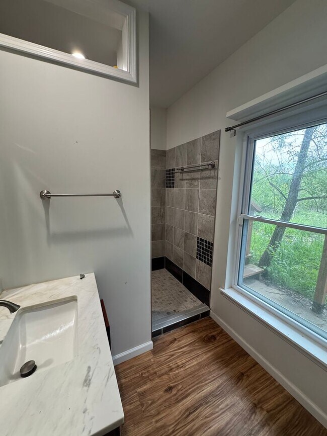 Foto del edificio - 2 Bed 1 Bath home in the country