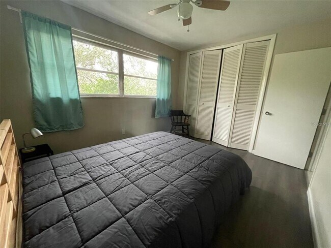 Foto del edificio - 1221 Drew St
