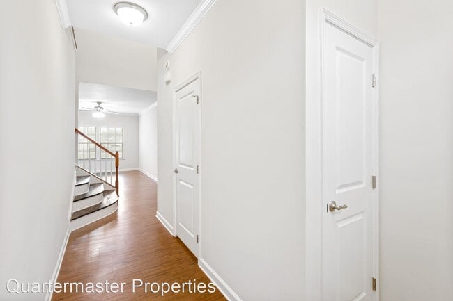 Building Photo - 3 br, 2.5 bath House - 32 Irvington Drive