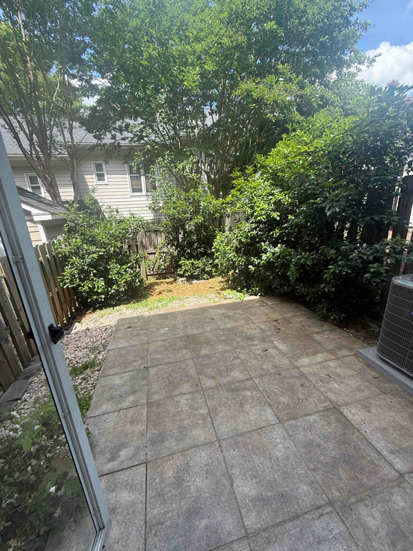 Foto del edificio - 2658 Dilworth Heights Ln