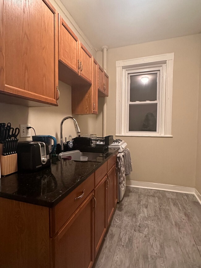 Building Photo - 1166 Commonwealth Ave