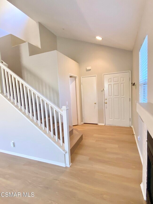 Building Photo - 273 Springmist Ln