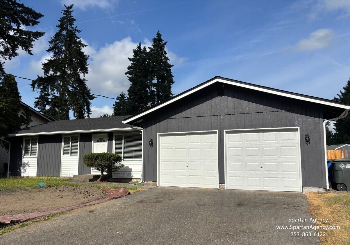 Foto principal - 13920 126th Ave E