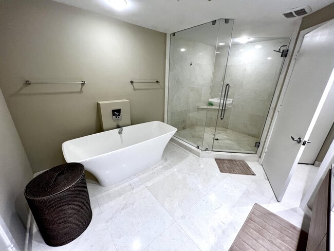 Foto del edificio - 17301 Biscayne Blvd
