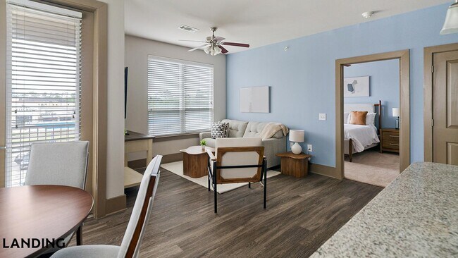 Building Photo - 155 Birdsall St