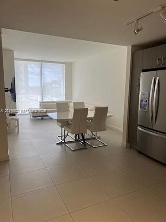 Foto del edificio - 5350 NW 84th Ave