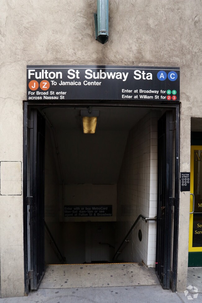 Building Photo - 138 Fulton St