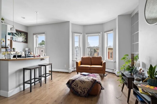 Foto del edificio - 204 Princeton St