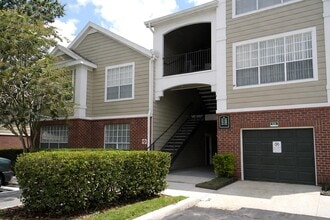 Building Photo - 13025 Mulberry Park Dr
