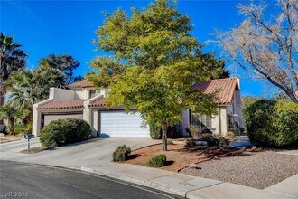 Building Photo - 2403 El Cortez Ave