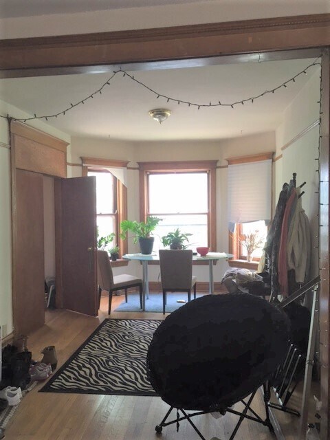 Foto del edificio - 3716 N Paulina St