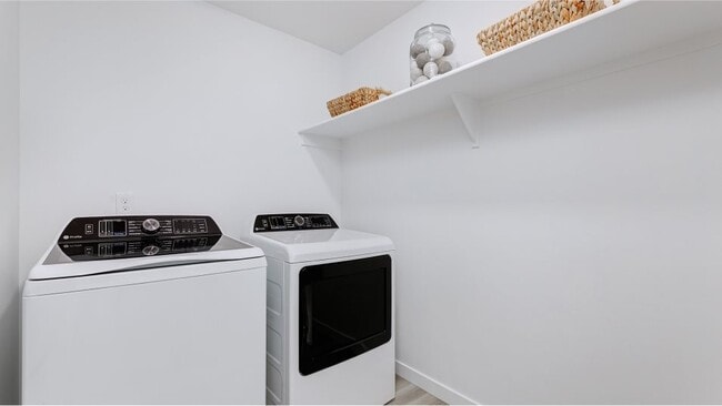 Lavandería 2do Piso - 4138 W Perspective St