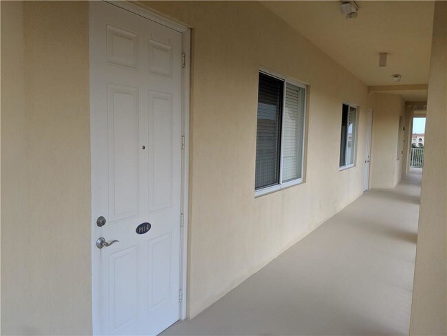 Foto del edificio - 38 Harbour Isle Dr E