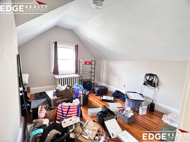 Building Photo - 3 br, 2 bath House - 44 Newcastle Rd