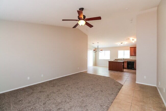 Building Photo - 1674 W Corriente Dr