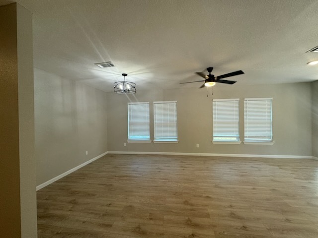 Dining area - 3708 Parrish St