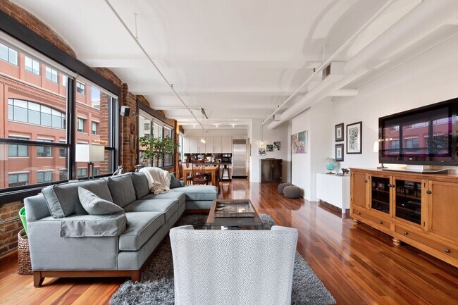 Foto del edificio - 121 Beach St