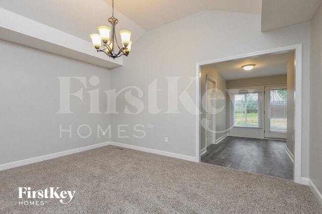 Foto del edificio - 109 Pinehurst Rd