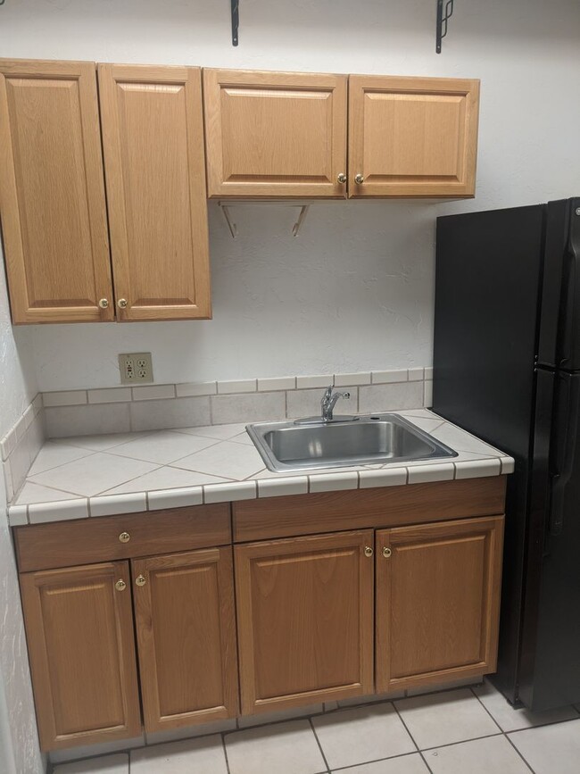 Foto del edificio - 1 Bedroom and 1 Bath Unit