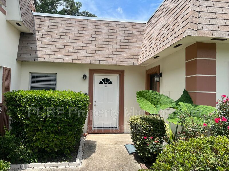 Foto principal - 1610 SE 25th St