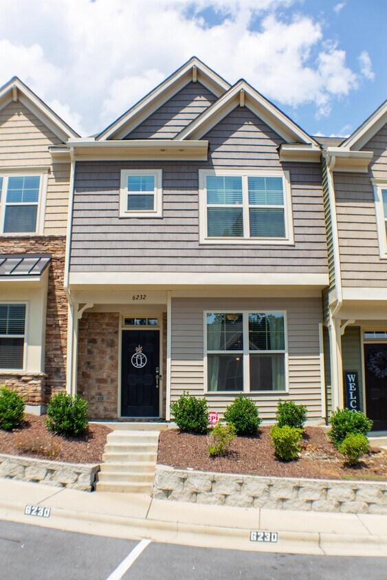 Primary Photo - 6232 Pesta Ct