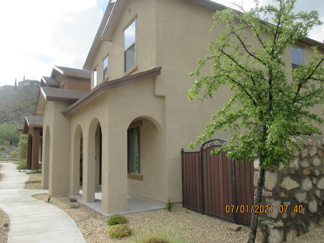 Primary Photo - 6701 Boulder Canyon Ln